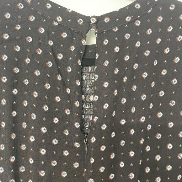 Lost + Wander Dress Black Geometric Long Sleeve Smocked Mini Dress Size M - Picture 7 of 9